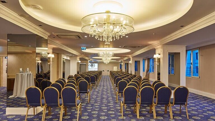 Doubletree By Hilton Hotel Izmir - Alsancak